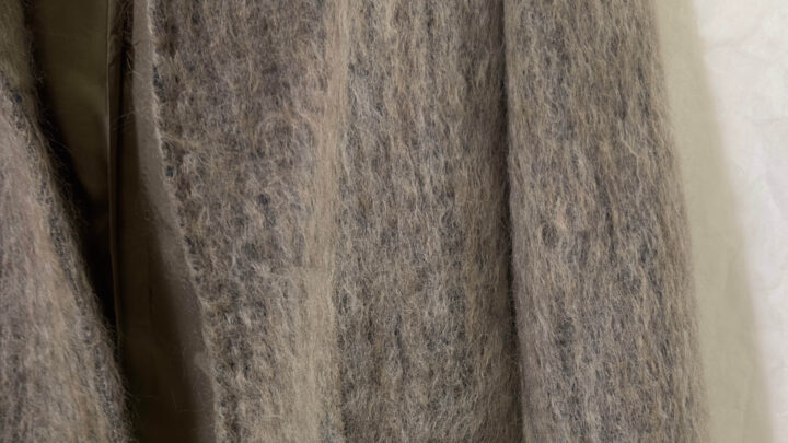 Pronto Moda Lady R Giacca sartoriale, pezzo unico, su tessuto di pura lana Mohair.